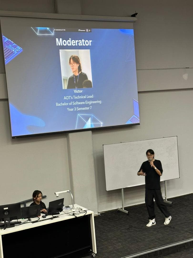 Speaker for Foroom 2 (Tech Fields)